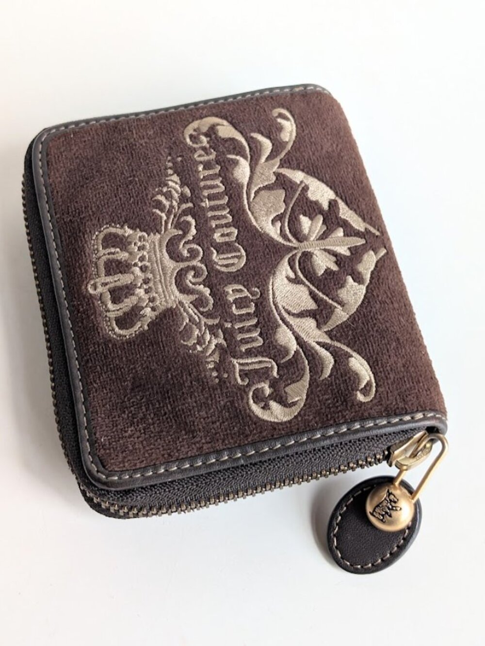 Juicy Couture Brown Wallet Vintage Embroidered Princess Crown Logo Velour Zipper - Picture 3 of 13